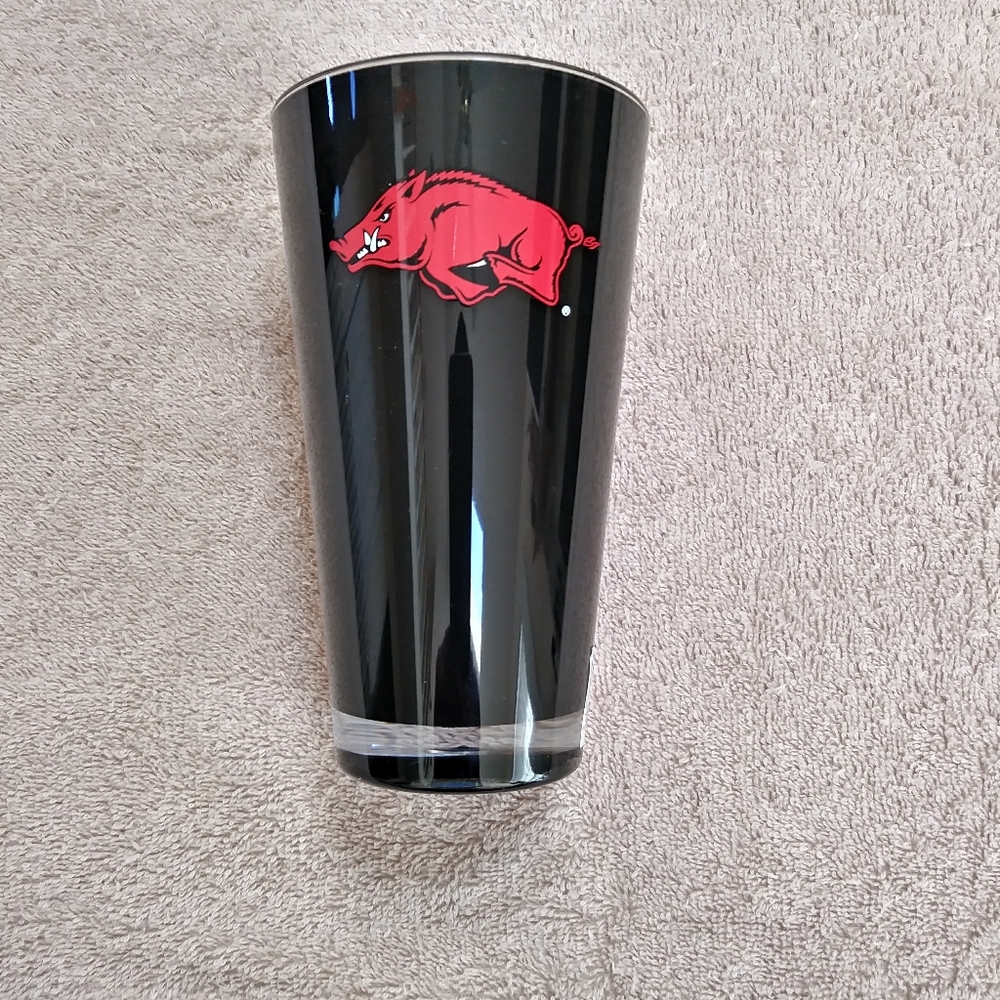 Arkansas Razorbacks Tumbled - Picture 2 of 2